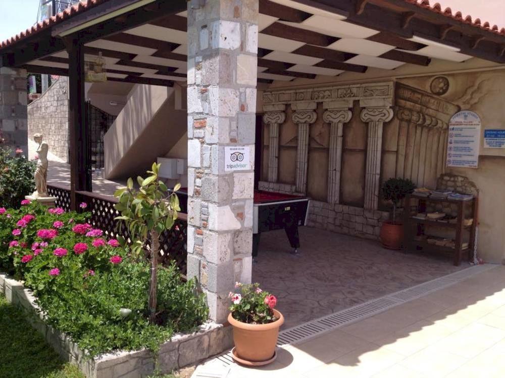 Socrates Studios Τιγκάκι Εξωτερικό φωτογραφία