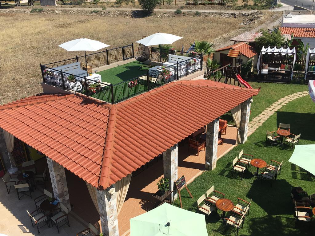 Socrates Studios Τιγκάκι Εξωτερικό φωτογραφία